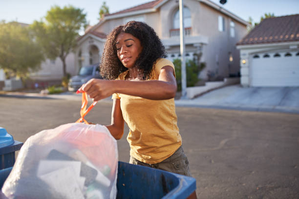Yard Cleanup Services in Brandenburg, KY